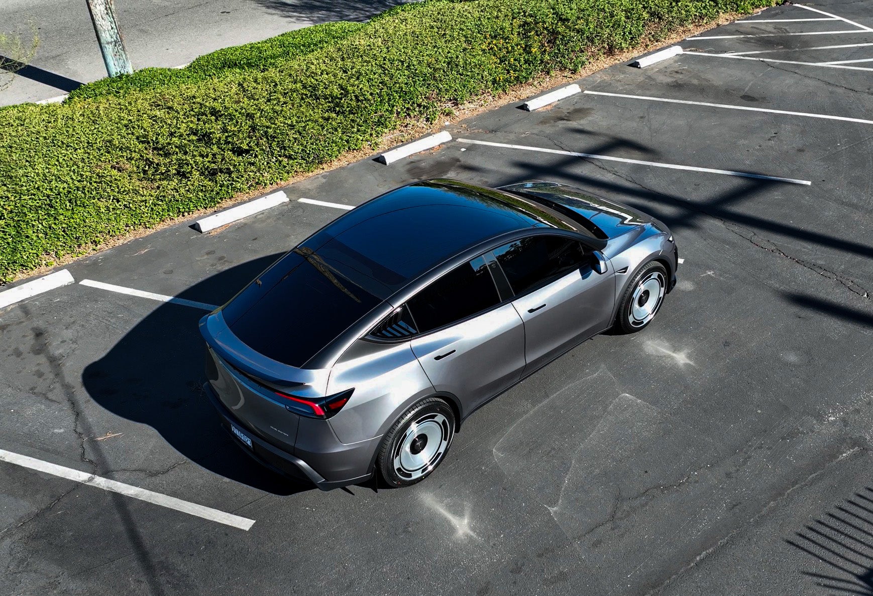 WC Forged WCL1 21x9.5 / 20x10.5 wheels for Tesla Model Y JUNIPER - Gem Motorsports