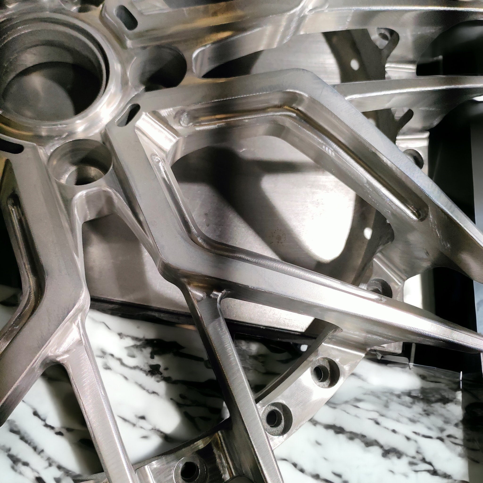 DL20 2-Piece Forged wheels 20X10 / 21X13 for C8 Corvette Z06 / E-RAY - Gem Motorsports