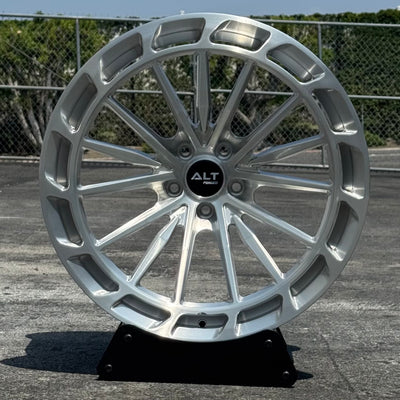 ALT RSL-8 Forged 21x9.5 / 21x10.5 wheels for Tesla Model Y Juniper