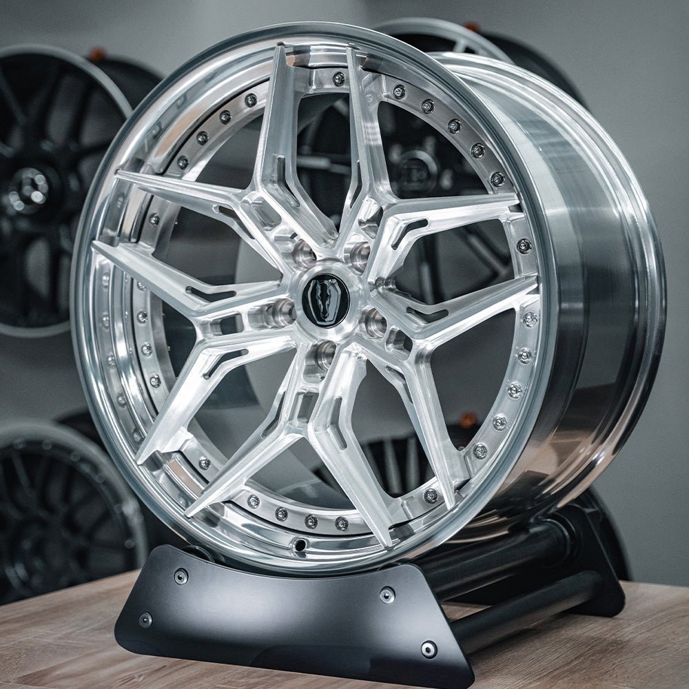 ①1本目ESTATUS style-D2 18インチ 8J+38 114.3 ALT DL18 2-Piece Forged wheels 19x10 / 19x11 for Ford Mustang GT