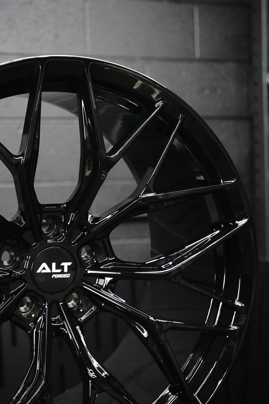ALT Forged ALT24 Gloss Black