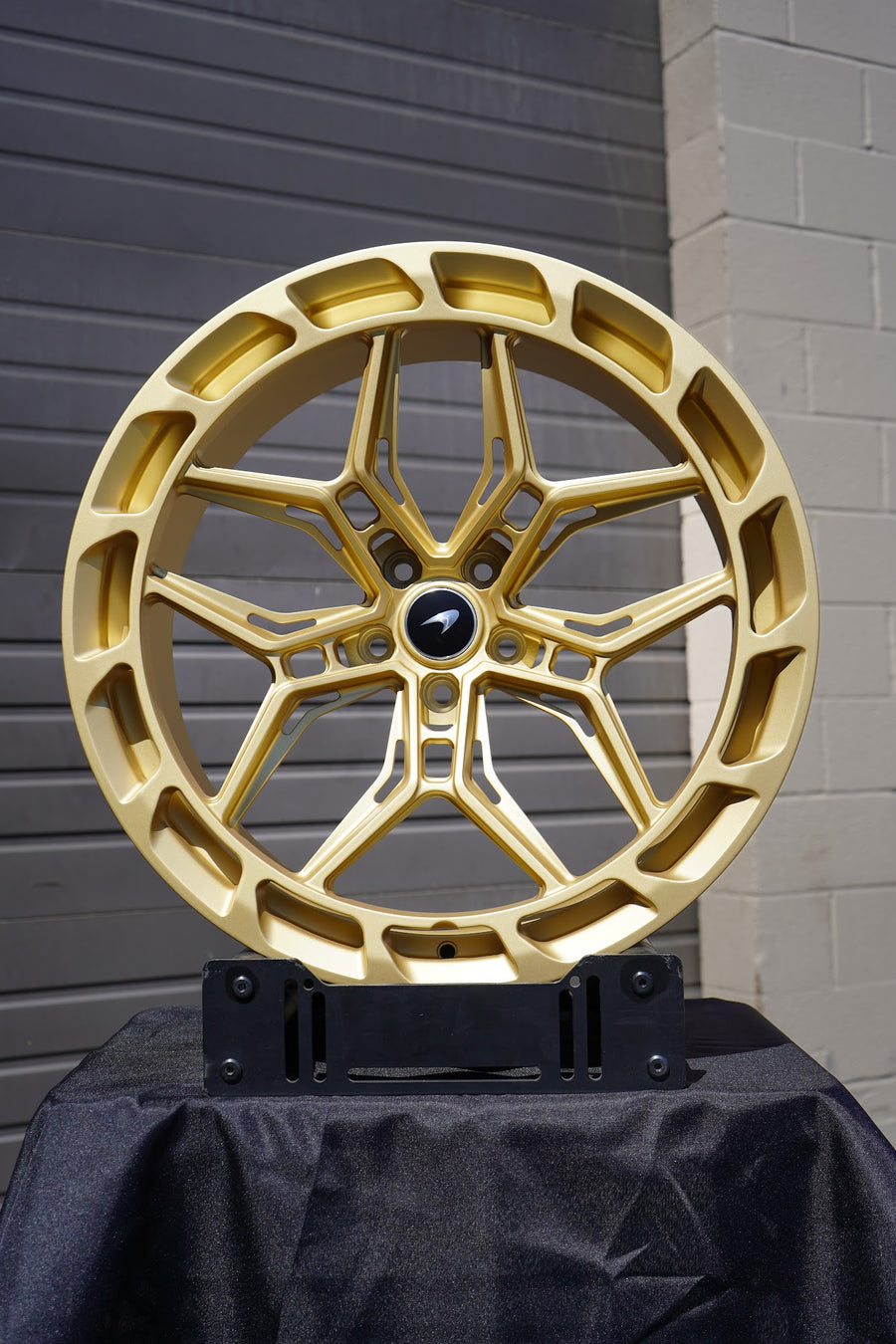 ALT Forged RSL18 Satin Gold
