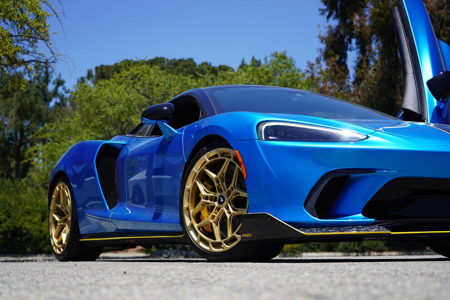 McLaren GT